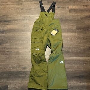 NWT The North Face Freedom Bibs Snowpants